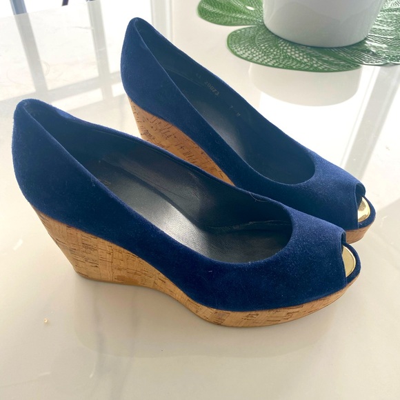Navy Suede Stuart Weitzman Wedges with gold toe caps - Picture 1 of 3